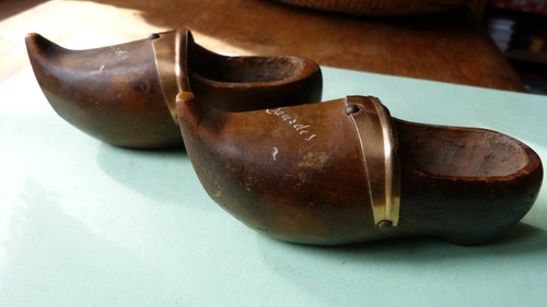 Anciens sabots bois - sabots,